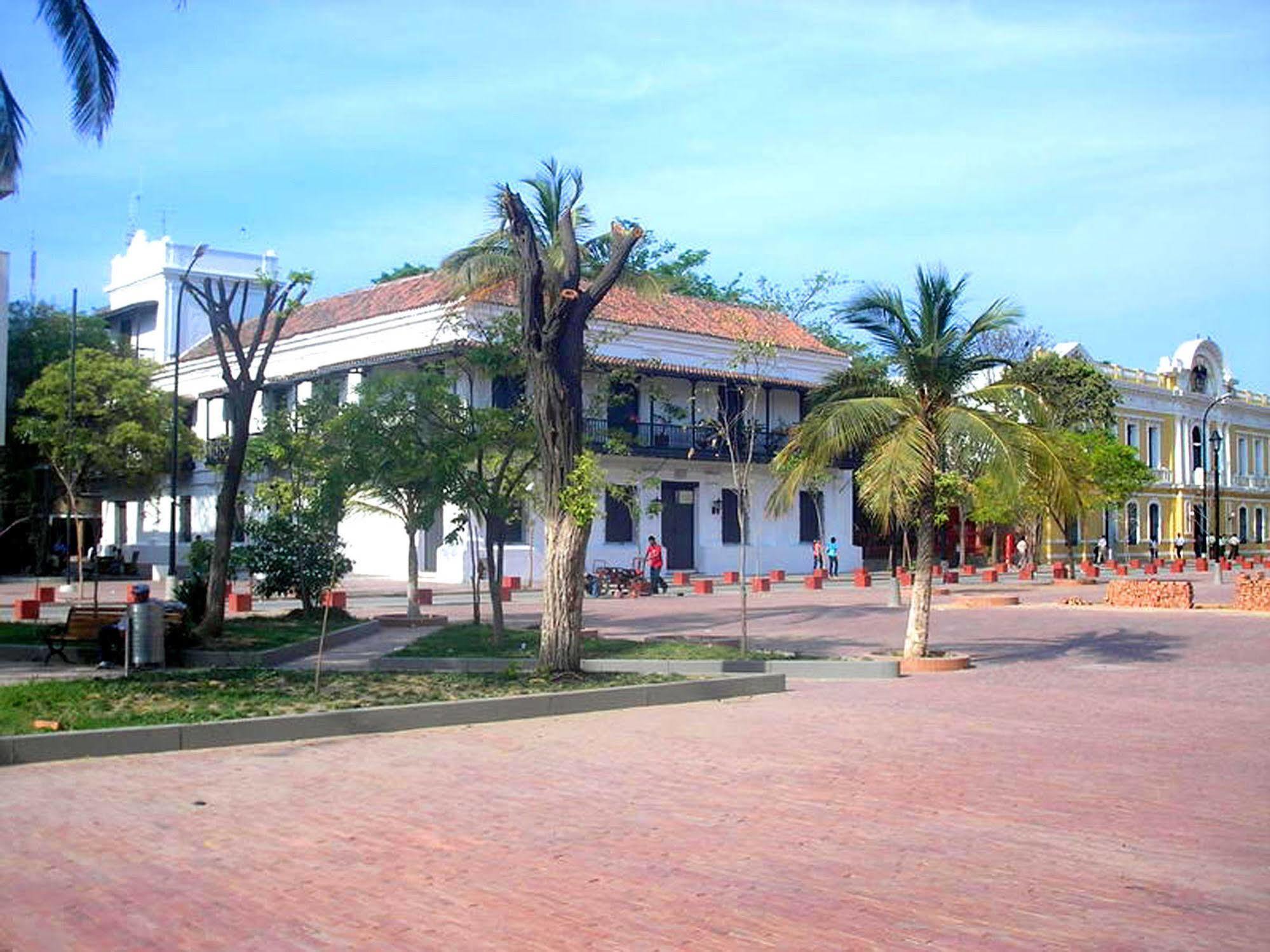 Hotel Casa Vieja Santa Marta Dış mekan fotoğraf